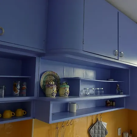 Apartment Wendy House *